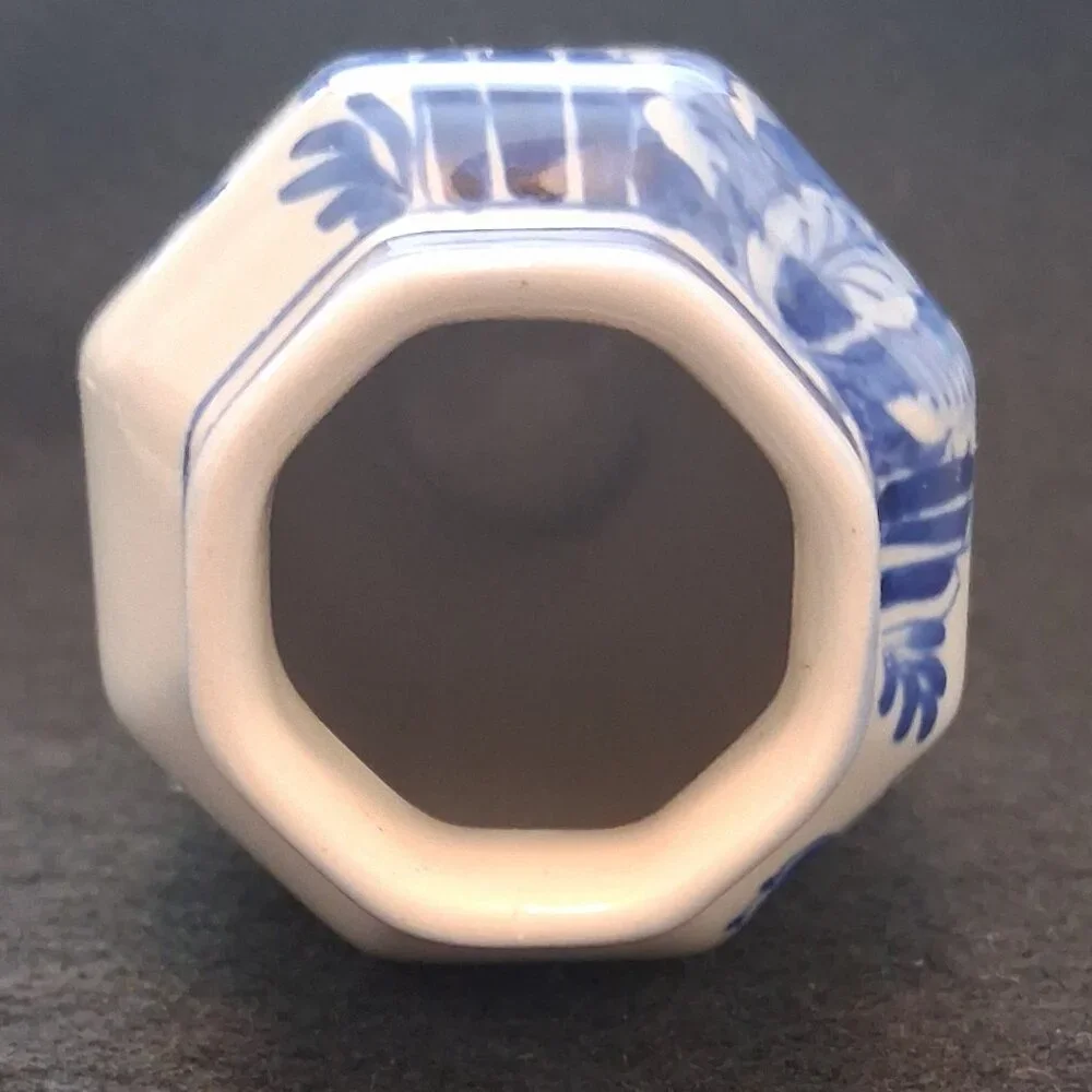 Royal 1969 Delft Hand Painted 5.5" Octagonal Vase De Porceleyne Fles MH van Oort - Picture 7 of 7